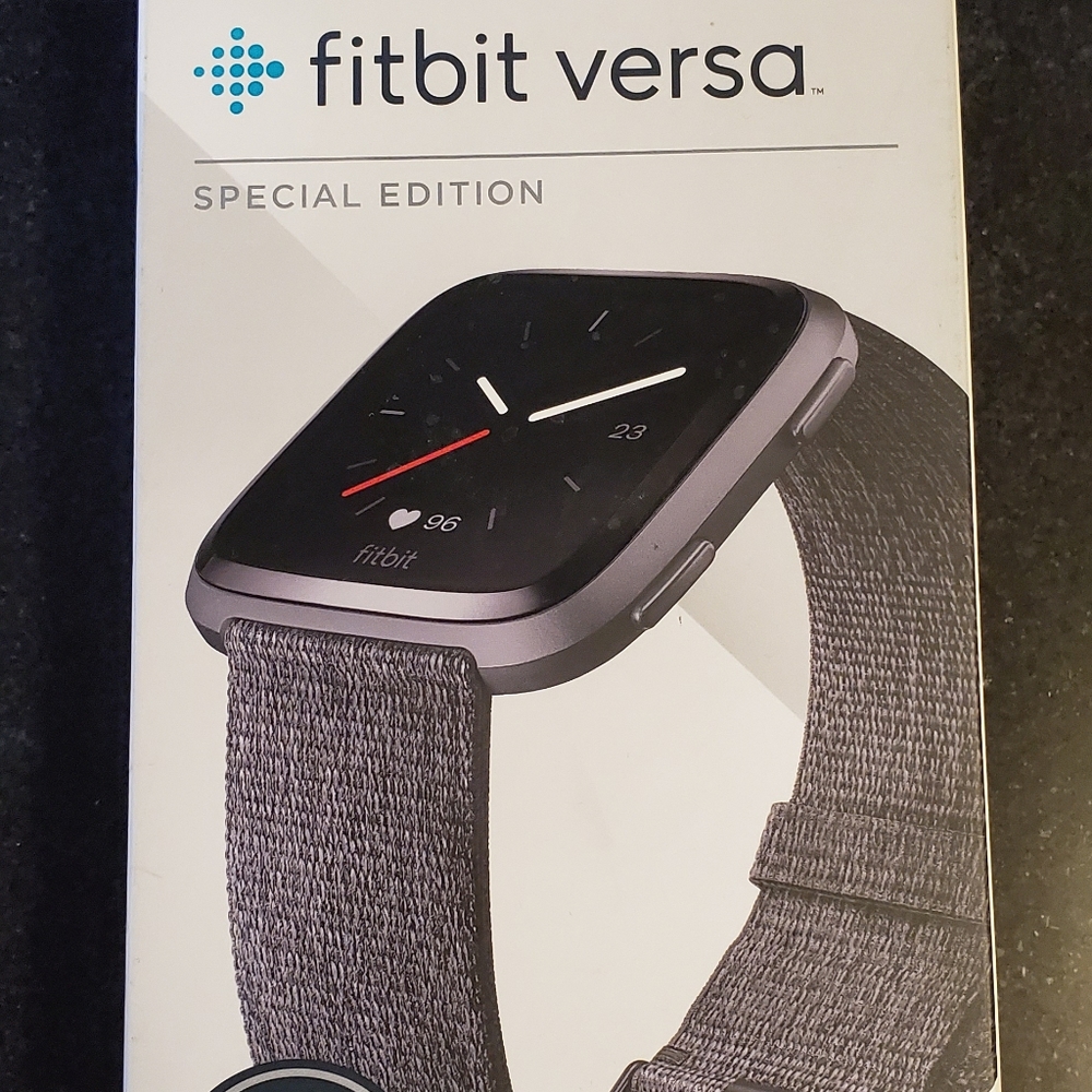Fitbit Versa Special Edition